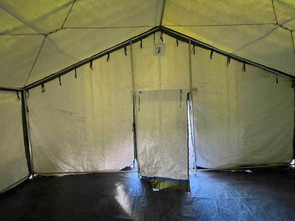 Палатка Каркасная утепленная зеленого цвета 12х6 Палатка Каркасная утепленная зеленого цвета 12х6